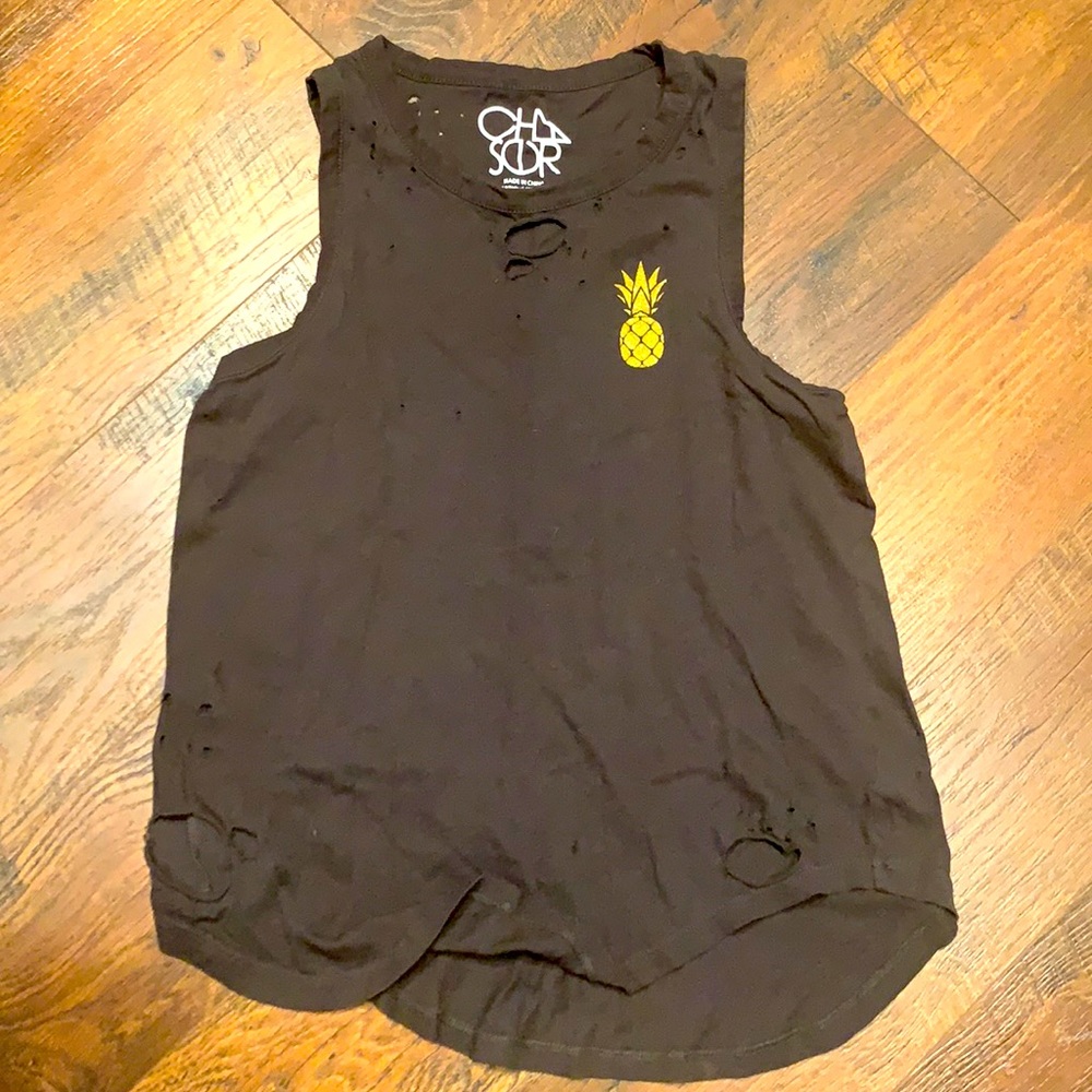 woman’s active tank top
